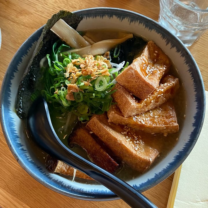 photo of Takumi Ramen Kitchen Milano Veggie Tofu Miso Ramen shared by @giadaalnaturale on  01 Nov 2022 - review
