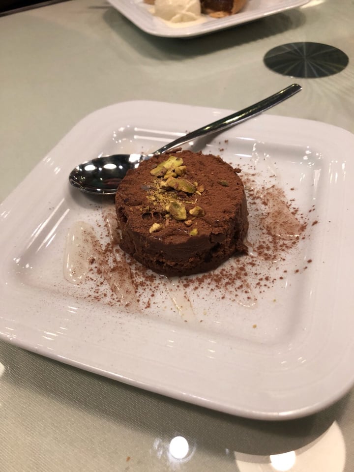 photo of Organi Chiado Two-layered Chocolate Cake shared by @jaga94 on  02 Jul 2019 - review