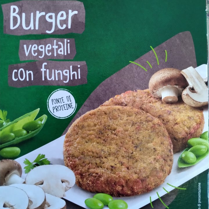 photo of Vemondo 2 burger ai funghi shared by @saulgoodman on  02 Jun 2022 - review