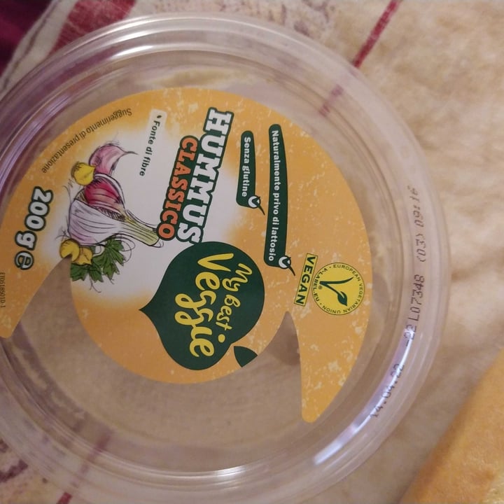 review photo of My Best Veggie Hummus classico shared by @veganpotterhead on 03 Apr 2022 - review