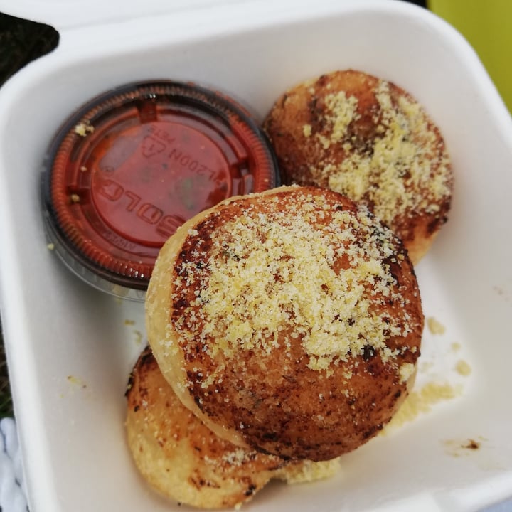 photo of Pizzeria Du garlic knots shared by @svraphael88 on  04 Oct 2020 - review