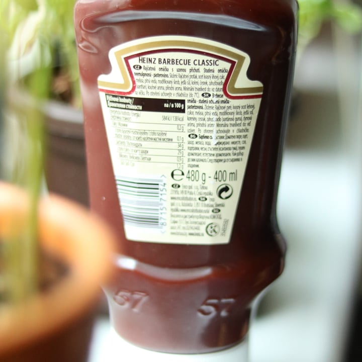 photo of Heinz Heinz Barbecue Sauce - Rich & Smokey shared by @flouredfingers on  10 Dec 2020 - review