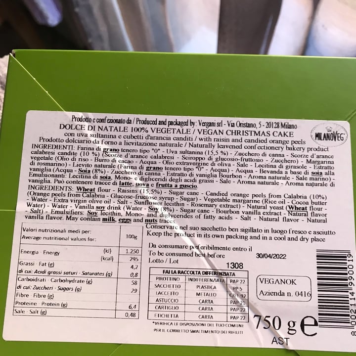 photo of MilanoVeg Vegan Christmas cake shared by @bgenny on  11 Jan 2022 - review