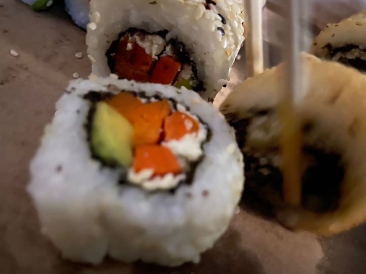 photo of Yasai Vegan Sushi Sushi shared by @paulivalenzuelan on  27 Feb 2020 - review