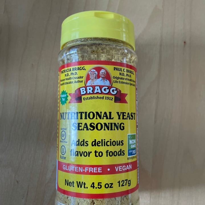 photo of Bragg Nutritional Yeast Seasoning shared by @ziokendo on  18 Jul 2021 - review
