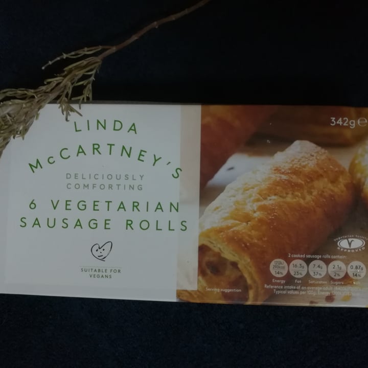 photo of Linda McCartney's Vegetarian Sausage Rolls shared by @navycolor on  26 Oct 2020 - review