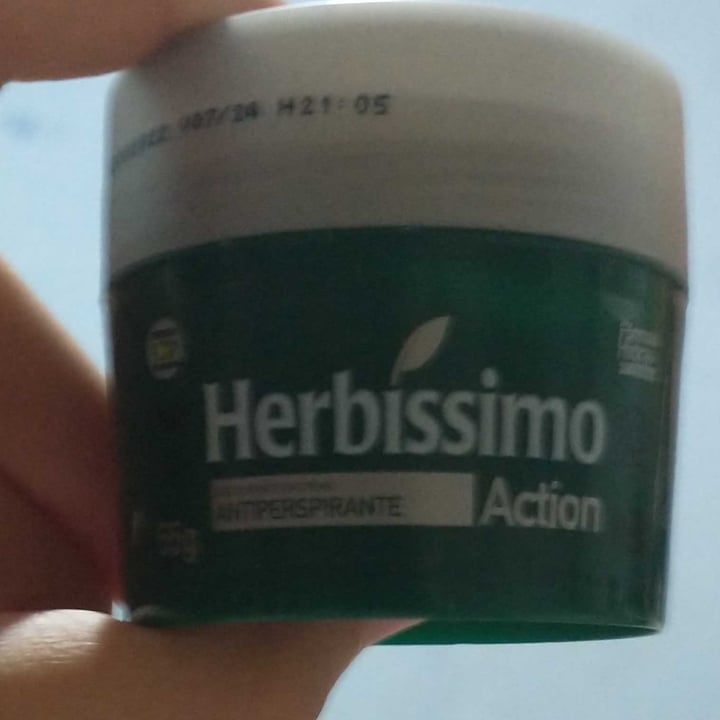 photo of Herbissimo Antiperspirante Tradicional shared by @ana123 on  15 Oct 2022 - review