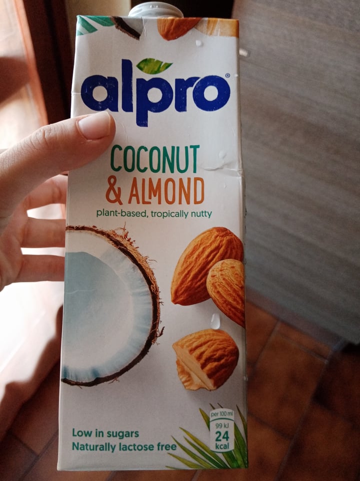 photo of Alpro Coconut & Almond  shared by @vittolovestahini on  30 Sep 2022 - review