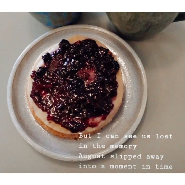 photo of Bioma plant based café Cheesecake shared by @belenvegan on  01 Sep 2021 - review