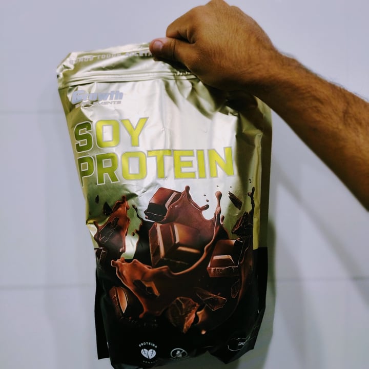 photo of Growth Supplements Soy Protein Sabor Chocolate shared by @lauhss on  19 Feb 2022 - review