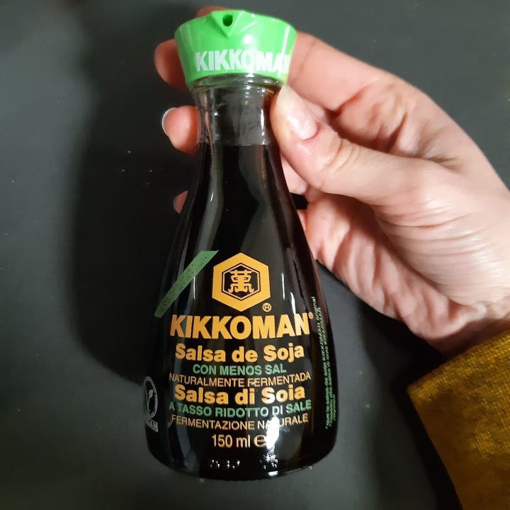 photo of Kikkoman Salsa de soja con menos sal shared by @consusmall on  18 Jan 2023 - review