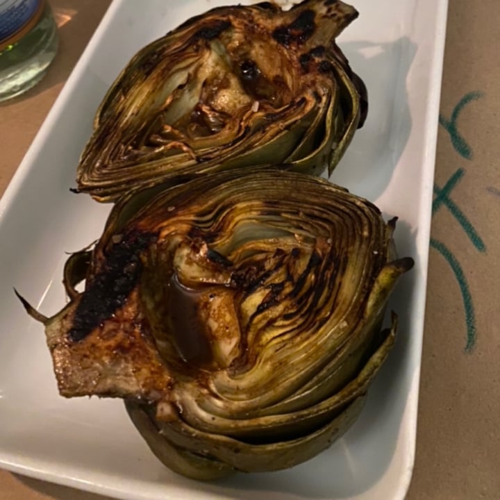 review photo of Lucia Pie House & Grill Alcachofas A La Parrilla shared by @andreaveggie on 04 Mar 2022 - review