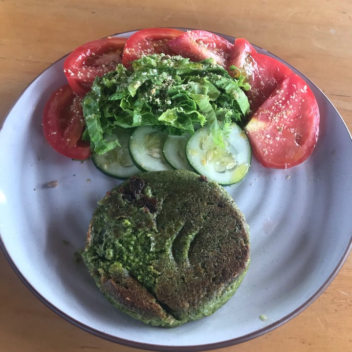 review photo of Puerto&Co - Coworking Space and Vegan Cafe Spinach Burger shared by @manuromani on 04 Dec 2020 - review