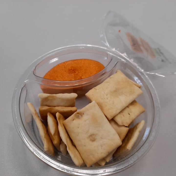 review photo of Harriet’s garden Sweet Pepper Houmous & Italian Focaccine Bites shared by @heatherthevegan on 09 Nov 2022 - review