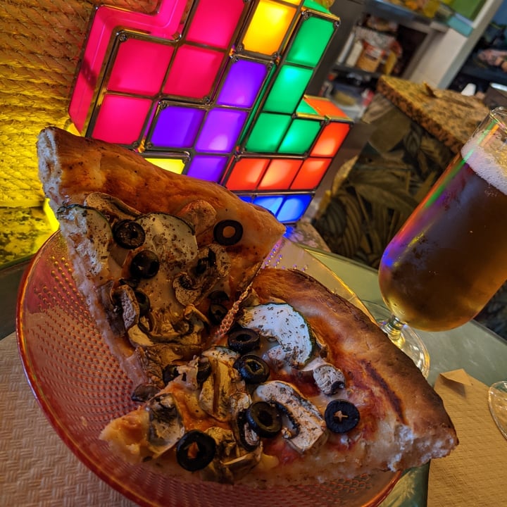 photo of A Corre Vexeta Pizza vegana shared by @munshka on  14 Nov 2021 - review