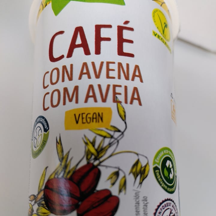 photo of Vemondo  café con avena shared by @walkabout-veg on  01 Oct 2022 - review