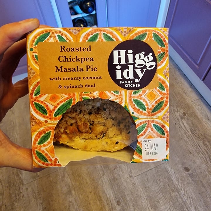 photo of Higgidy Roasted Chickpea Masala Pie shared by @juliakrz on  30 Jun 2022 - review