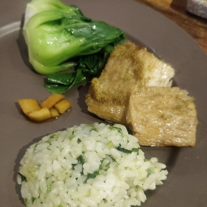 review photo of POP Vegan Vegan Hoi Nam Chicken shared by @veggieinhongkong on 27 Nov 2020 - review
