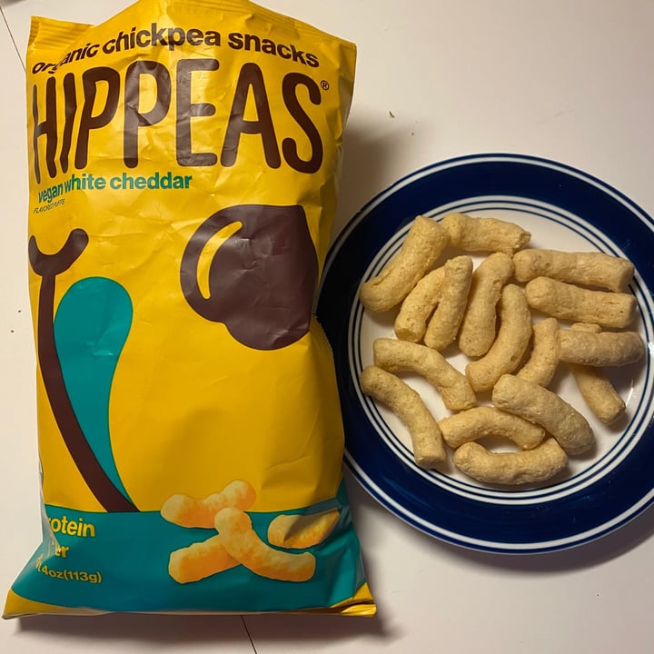 hippeas-vegan-white-cheddar-organic-chickpea-puffs-review-abillion