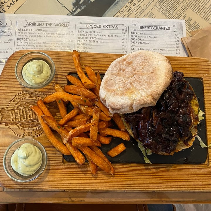 photo of 2Burger Montijo Vegeta (Índia) shared by @vanesca on  16 Sep 2021 - review