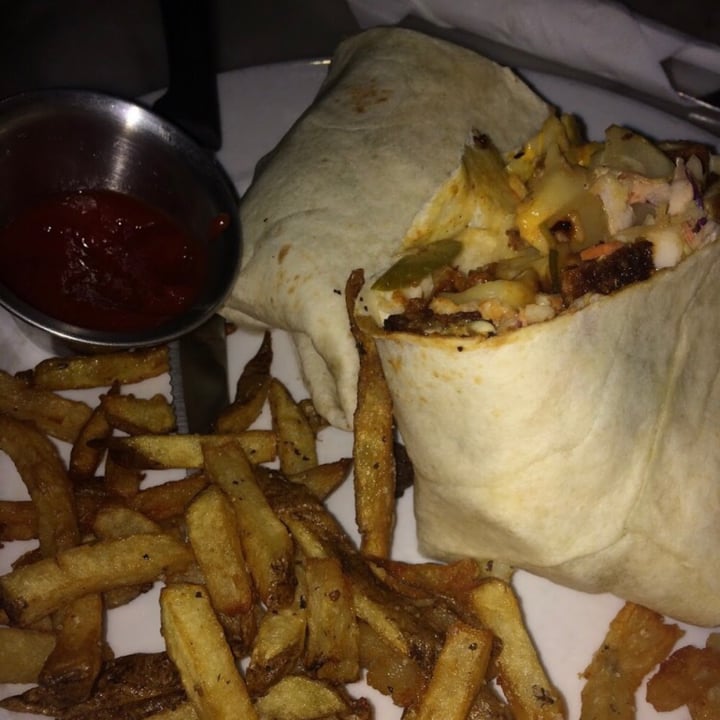 photo of City O' City Bbq Mac Seitan Wrap shared by @happyveganmomma on  15 Dec 2020 - review
