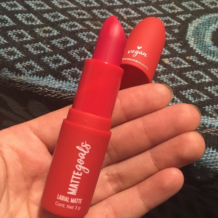 photo of Todomoda Beauty Labial Matte goals cherry shared by @milennac on  21 Aug 2021 - review