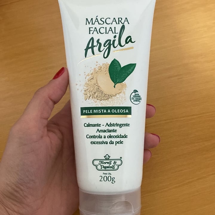 photo of Flores & Vegetais Máscara facial com Argila Branca shared by @roseane on  03 Jun 2022 - review