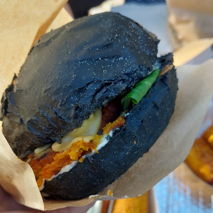 photo of Van Ver Burger Autunno In Mano shared by @ludossssss on  22 Oct 2022 - review