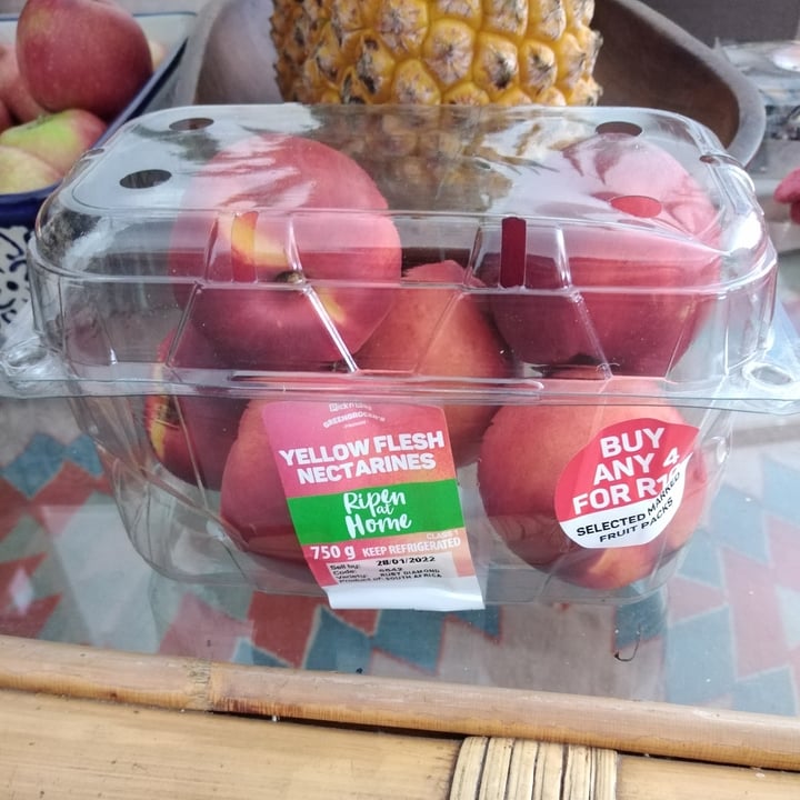 Pick n Pay Yellow Flesh Nectarines Review abillion