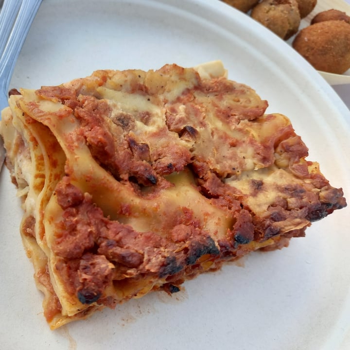 photo of Vitadacani ODV | Progetto Porcikomodi Lasagne vegane shared by @hysoka on  19 Sep 2022 - review