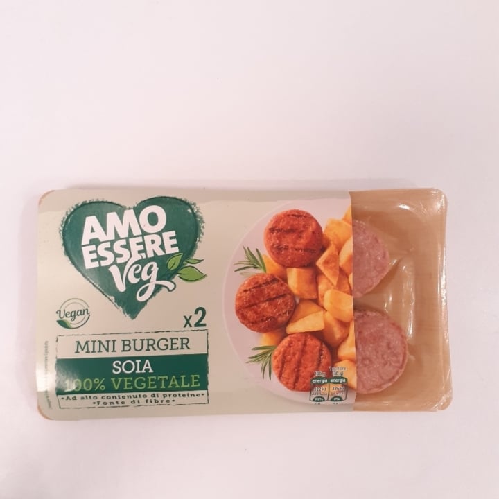 photo of Amo Essere Veg mini burger shared by @fra102030 on  31 Oct 2022 - review