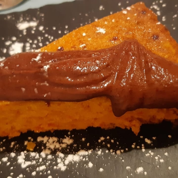 photo of Ristorante La Casina di Alice Torta di carote con crema di cioccolato fondente shared by @dollygrace on  16 Oct 2022 - review