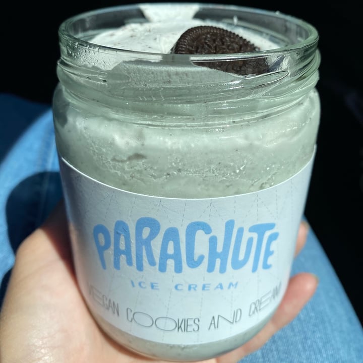 photo of Parachute Ice Cream Vegan Cookies and Cream shared by @ecoveg on  22 May 2021 - review