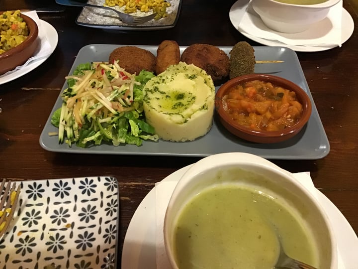 photo of El Vegetariano de la Alcazabilla Sopa del dia shared by @yamspotatoes on  24 Jan 2020 - review