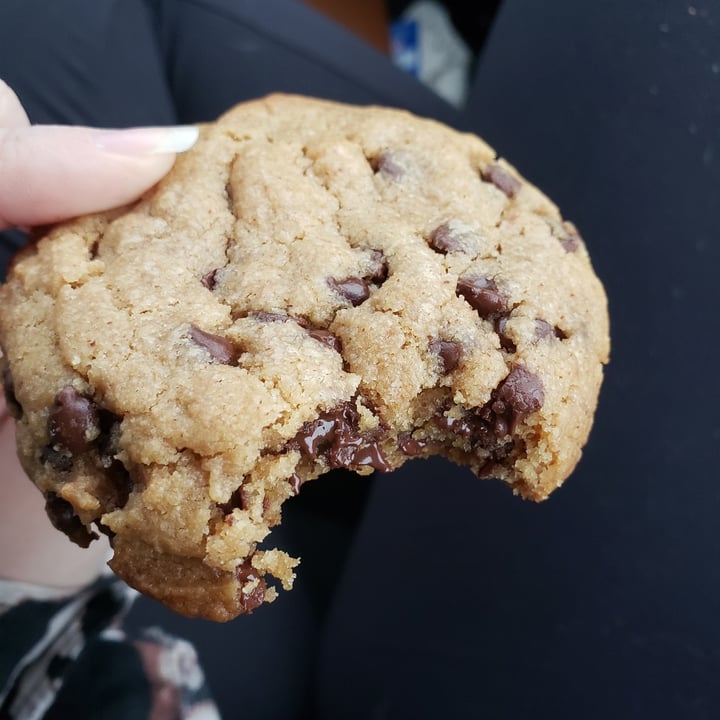 photo of Pulse Cafe Chocolate Chip Cookie shared by @amandalanphear on  07 Mar 2022 - review