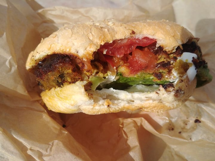 photo of Hang Ten Cafe Dr Phil-afel's Vegan Burger shared by @gracec on  16 Jul 2019 - review