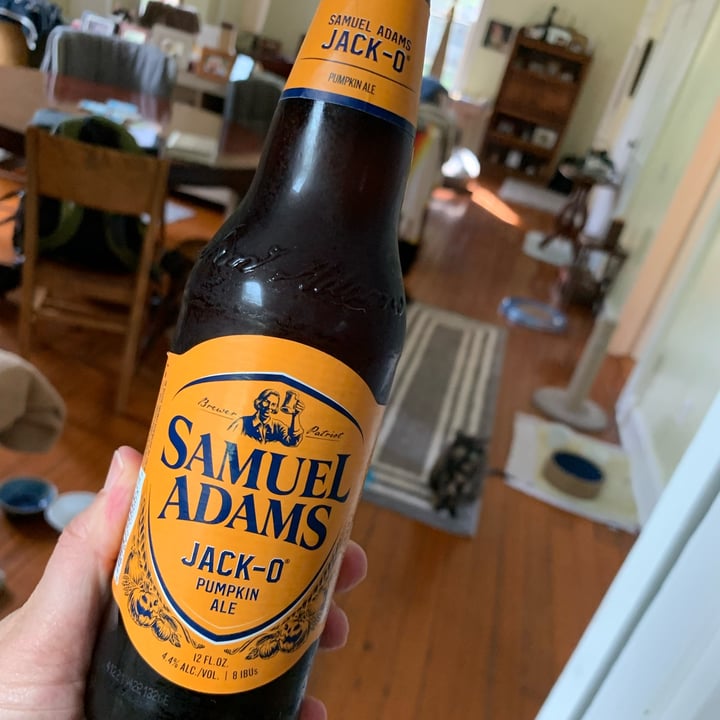 photo of Samuel Adams Jack-O Pumpkin Ale shared by @allhess on  29 Aug 2022 - review