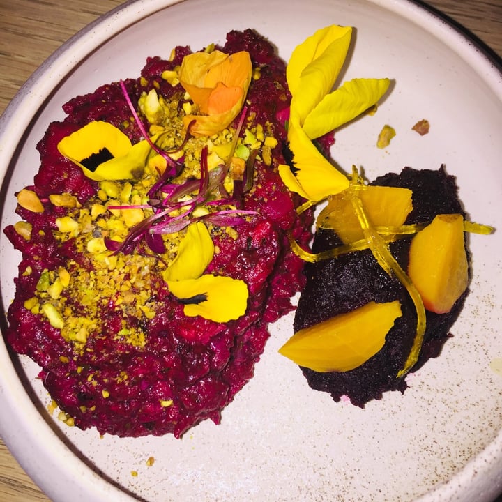 review photo of Bespokery Beetroot Risotto shared by @jabseatsvegan on 29 May 2021 - review
