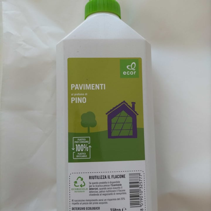 review photo of Ecor Detersivo ecologico per pavimenti shared by @isabellaluce on 12 Apr 2022 - review