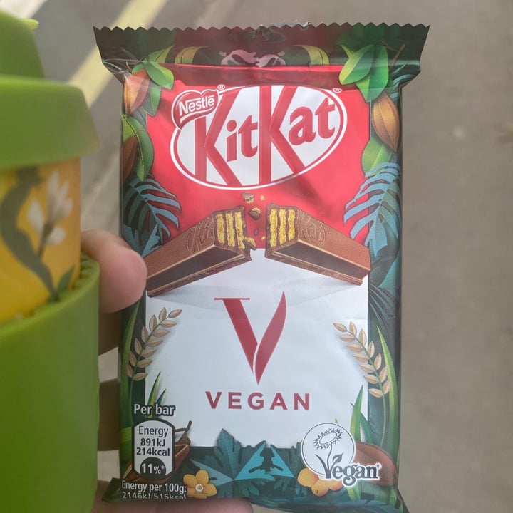 photo of Nestlé Kitkat Vegan shared by @kathbenson on  24 Jun 2021 - review