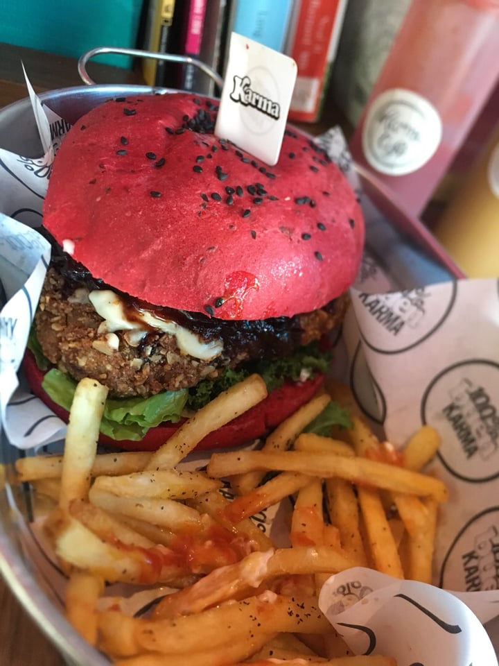 photo of Karma Café Nollopo burger shared by @asiayportia on  19 May 2019 - review