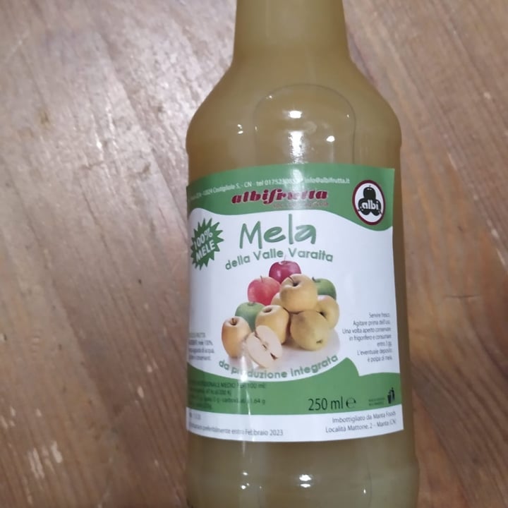 review photo of Albifrutta Succo alla mela shared by @valentinabarbaglia on 27 Nov 2021 - review