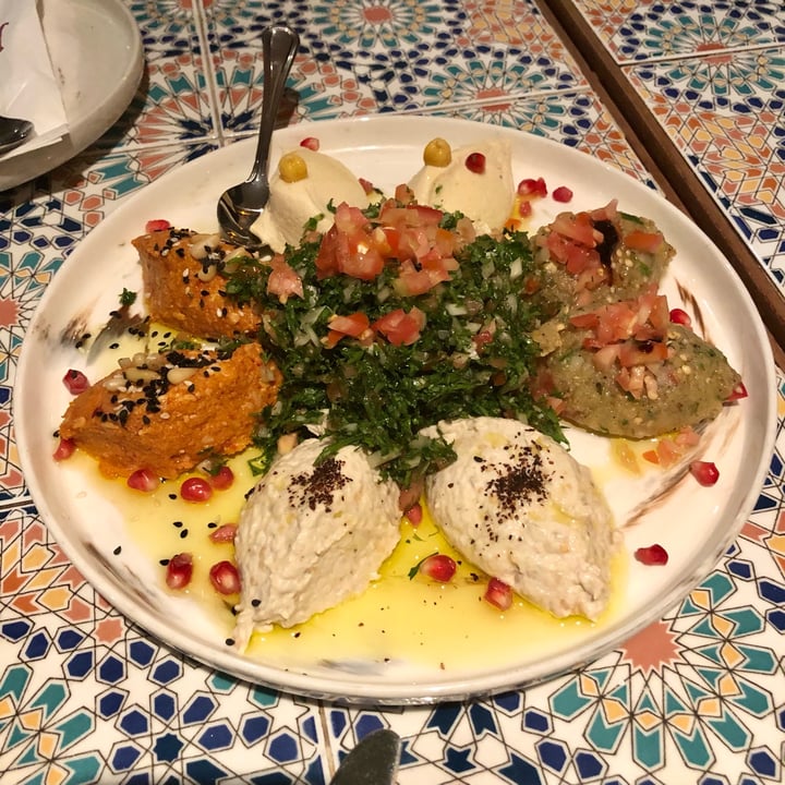 photo of Kazbar Mezze Platter shared by @emdothe77 on  29 Dec 2021 - review