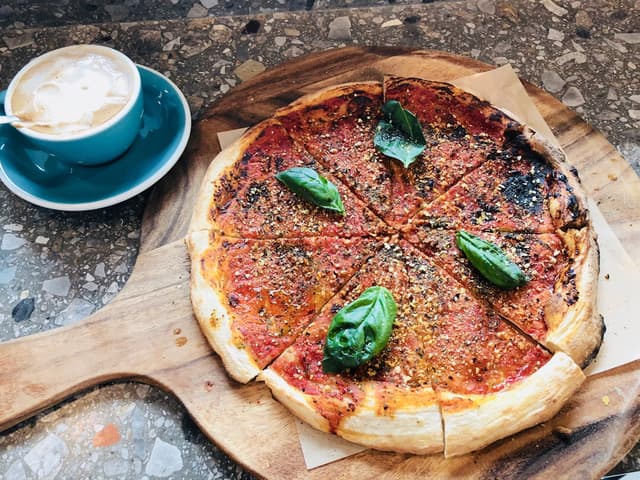 Photo of the dish “marinara pizza”