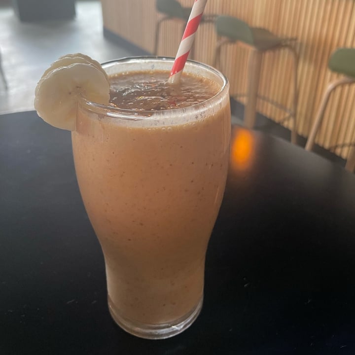 review photo of Greens Organic Cafe & Market elvis smoothie shared by @breathegrace on 17 May 2022 - review