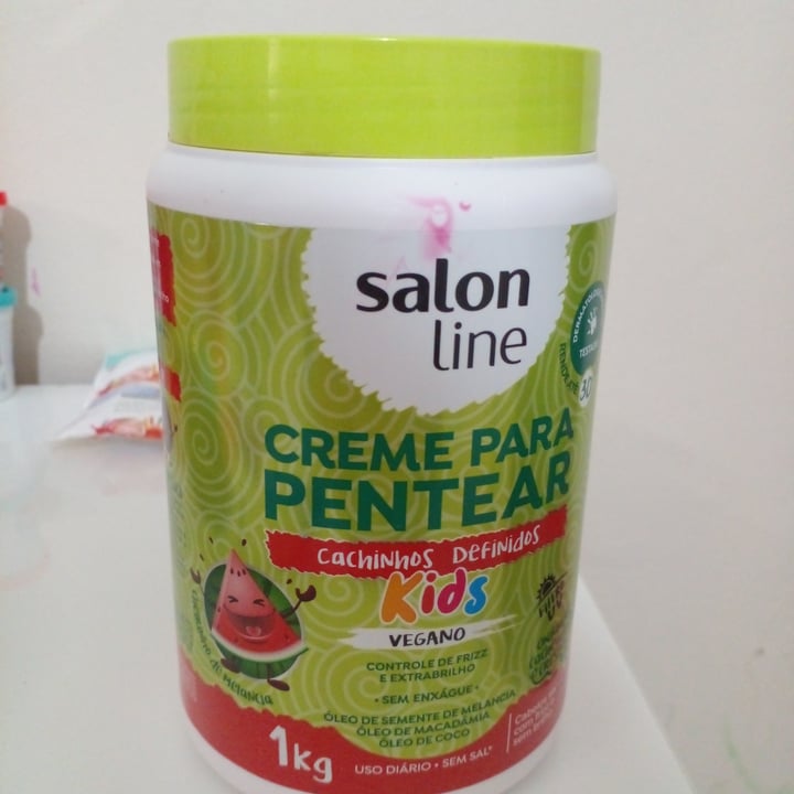 review photo of Salon line Salim Line Creme Para Pentear Cachinhos Definidos KIDS shared by @brasil20brasil2022 on 29 Apr 2022 - review