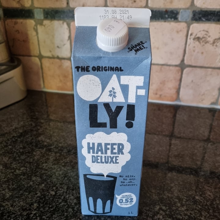 review photo of Oatly The Original Oatly Oat Milk Full Fat shared by @deminem on 03 Sep 2021 - review