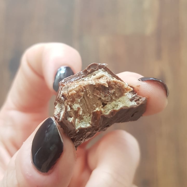 review photo of LoveRaw Cre&m Filled Wafer Bars shared by @vanpanda on 13 Sep 2021 - review
