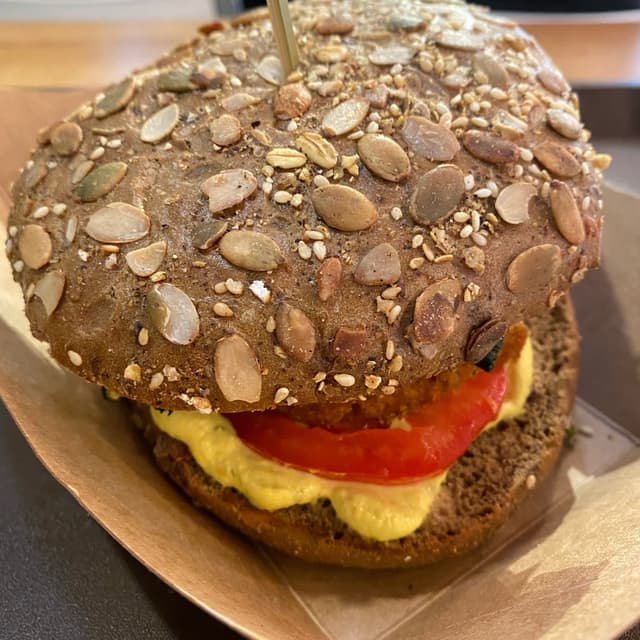 Photo of the dish “Vegan seitan Burger”
