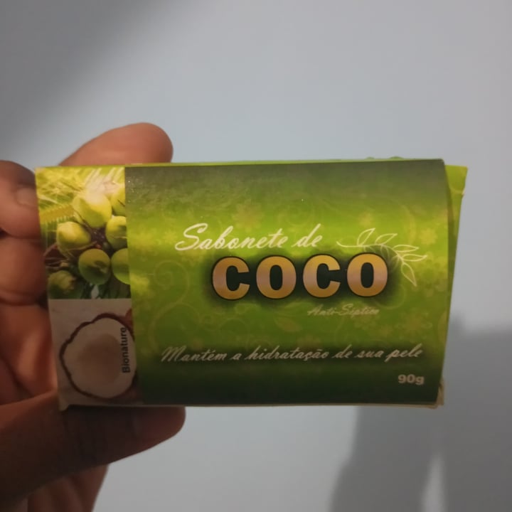 photo of sabon Sabão De Coco shared by @thetheus on  31 May 2022 - review